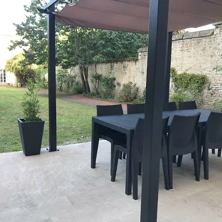 Villa Donna Jacuzzi Jardin Billard Centre La Breche *